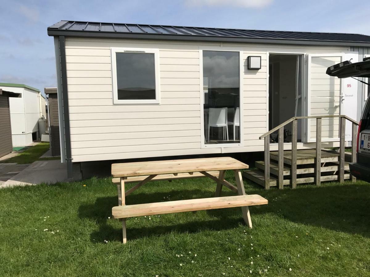 Caravan Middelkerke Hotel Exterior foto